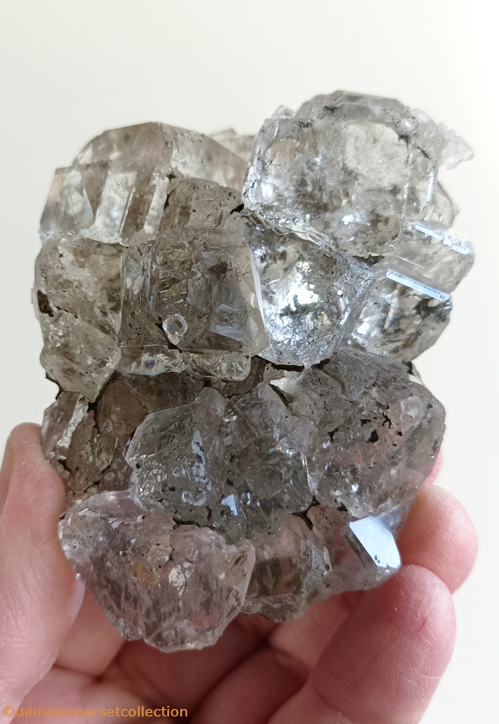 Fluorite "ice cube" mineraux meteorites fluorite ice cube
