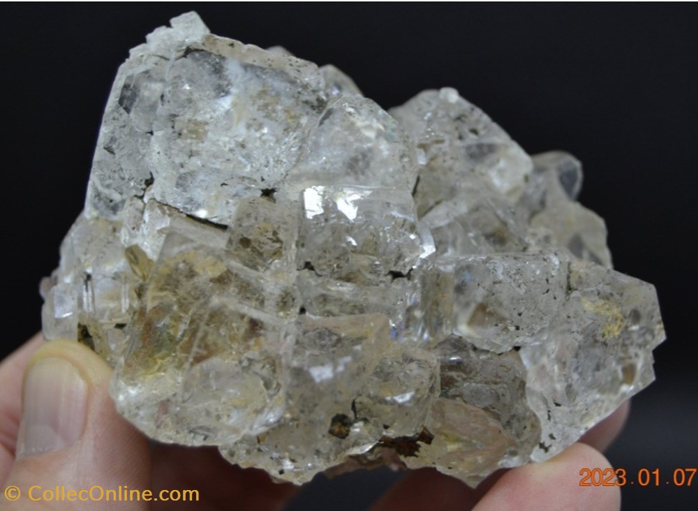 Fluorite "ice cube" 5 mineraux meteorites fluorite ice cube