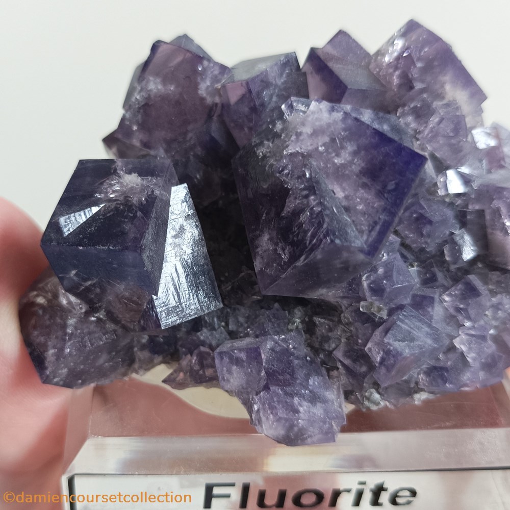 mineraux meteorites fluorite