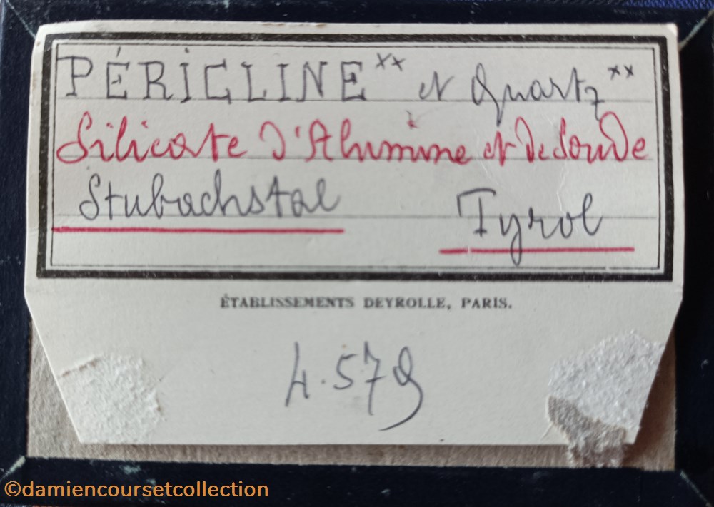 Pericline (Alpes autrichiennes) 4 mineraux meteorites albite pericline alpes autrichiennes