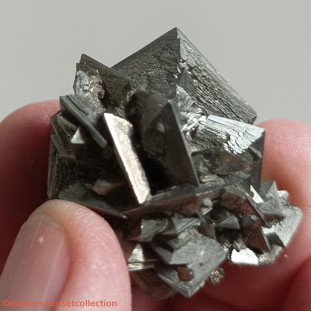 mineraux meteorites 2 marcasites cap blanc nez 62