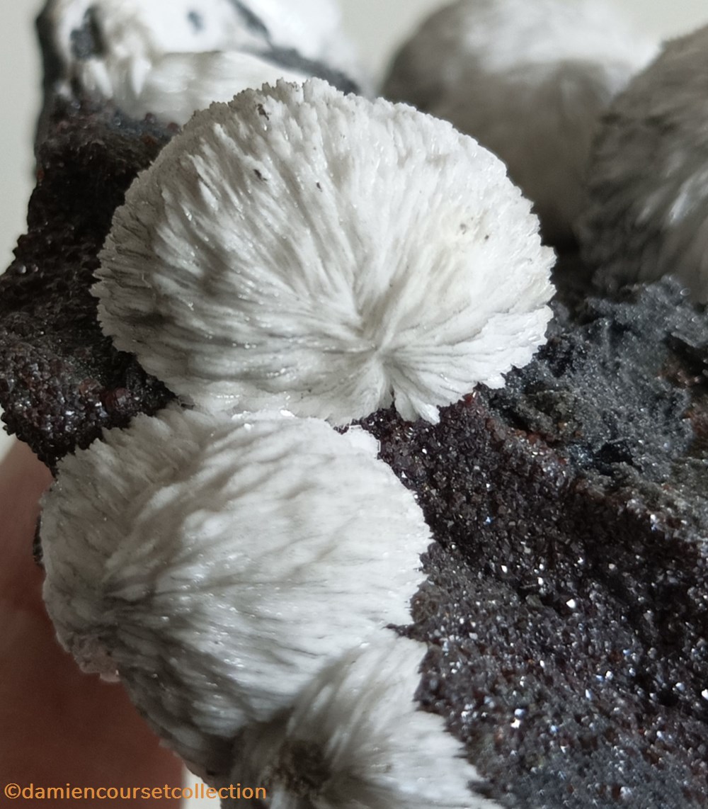 Barite, Saint Laurent le minier, Gard 3 mineraux meteorites baryte barite saint laurent le minier gard