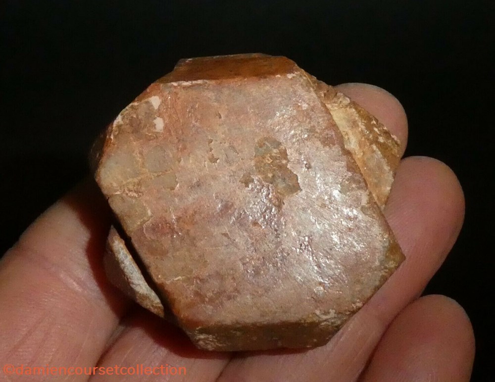 Orthose (Ceilhes, 34) mineraux meteorites microcline macle orthose ceilhes 34