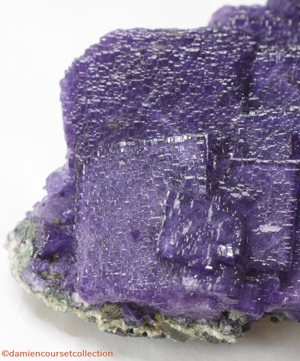 mineraux meteorites fluorite
