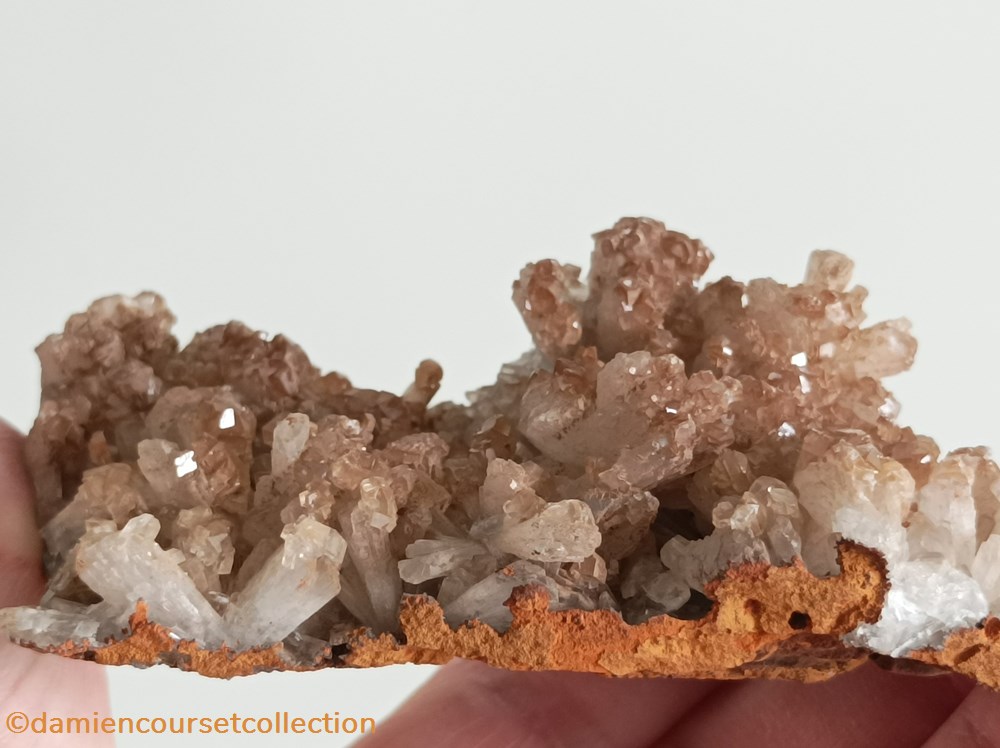 Hemimorphite 3 mineraux meteorites hemimorphite
