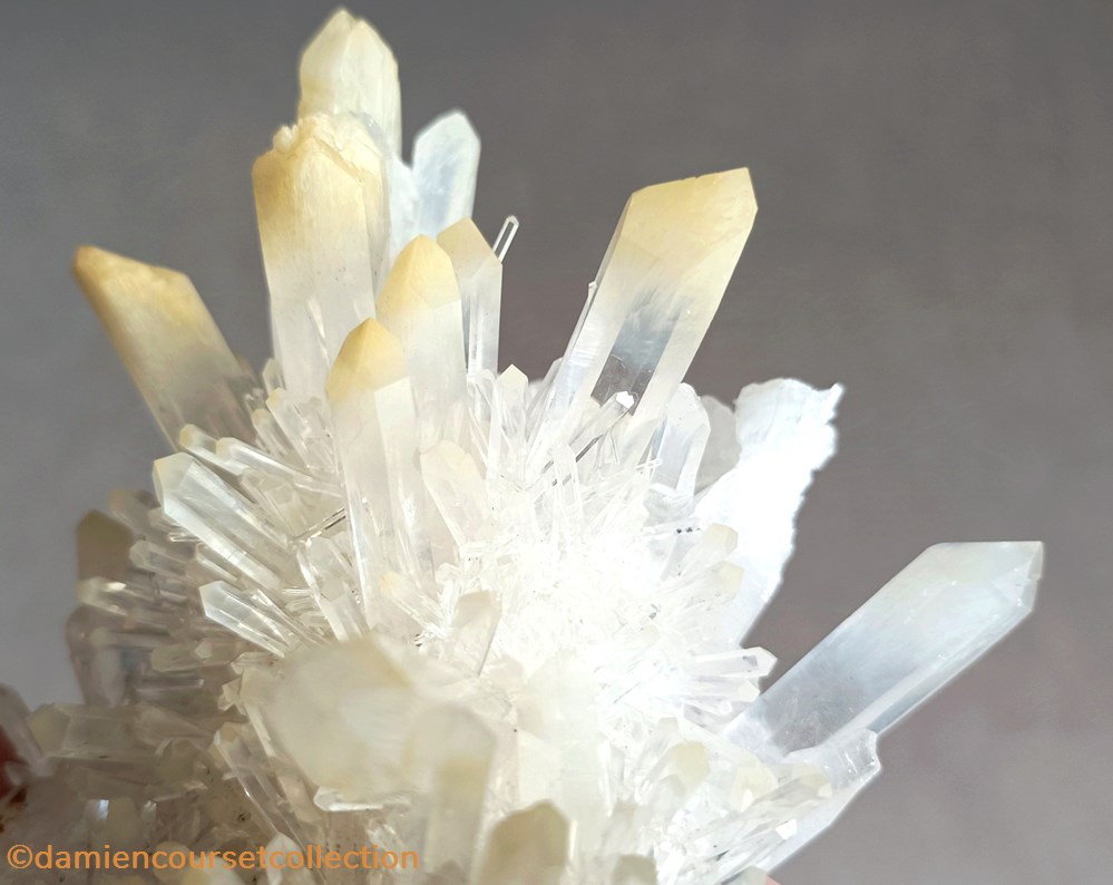 mineraux meteorites mango quartz