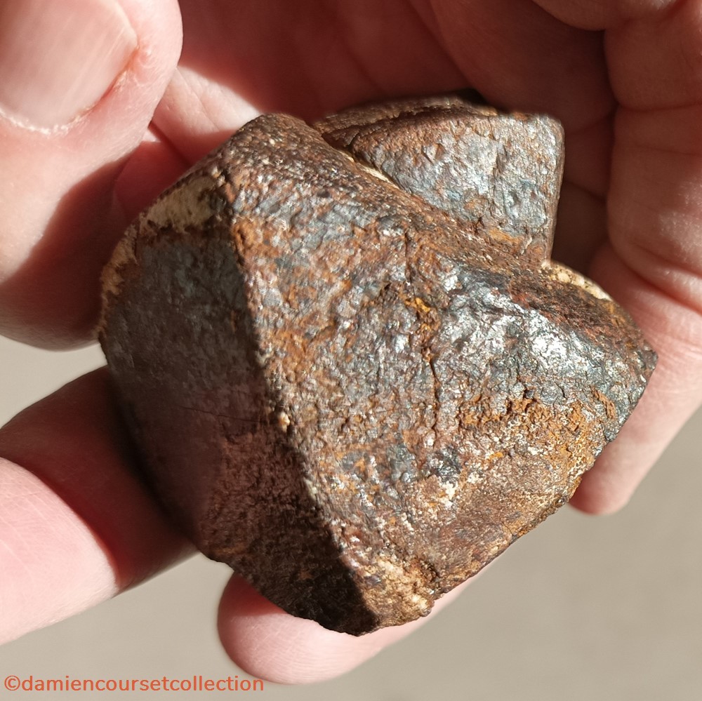 mineraux meteorites octaedrique pyrite de luzenac ariege