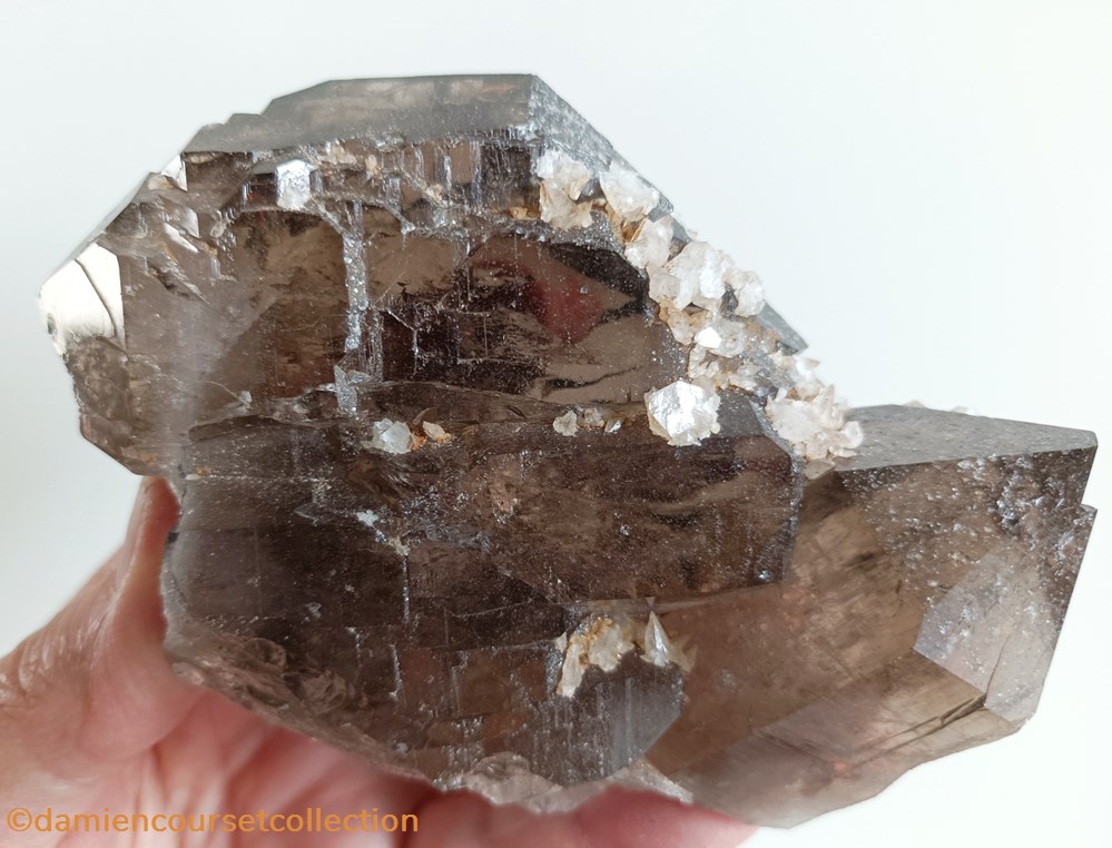 Gwindel et Calcite mineraux meteorites quartz gwindel et calcite