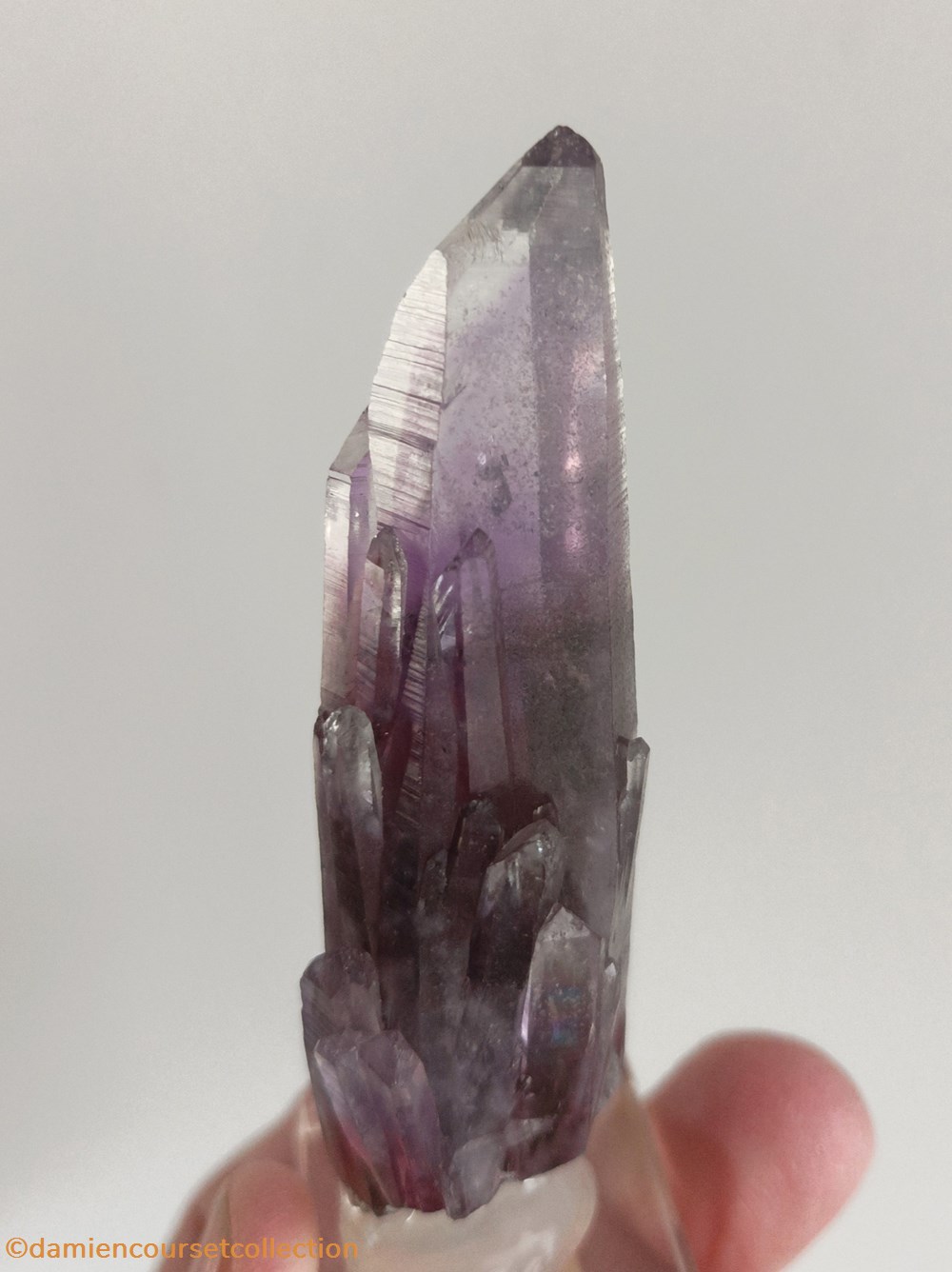 Amethyste de GUERRERO 2 mineraux meteorites quartz amethyste de guerrero