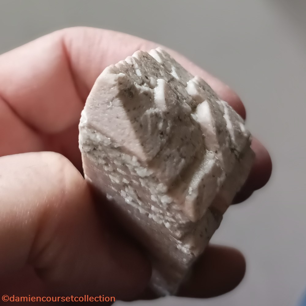 Orthose (Microcline) 5 mineraux meteorites macle orthose microcline