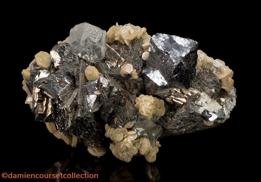 Galène de Panasqueira (ocatèdre complet de 1,6cm) 3 mineraux meteorites galene de panasqueira ocatedre complet de 1 6cm