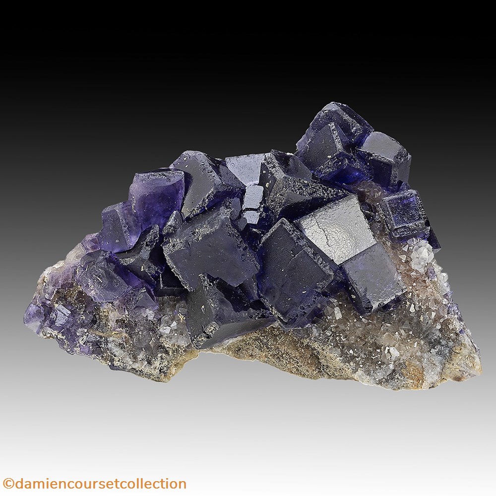 Fluorite sur quartz, "Coquera la Negrina", La Collada 3 mineraux meteorites fluorite sur quartz coquera la negrina la collada