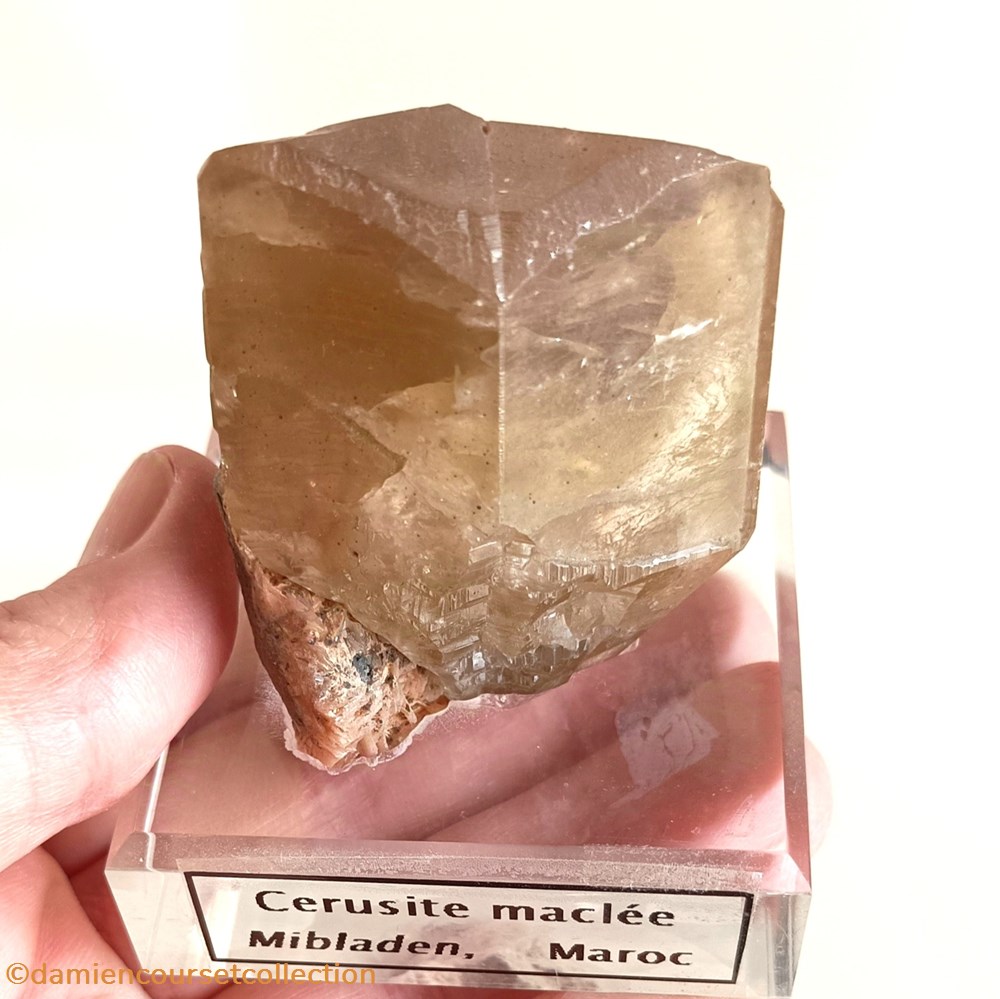 Cerusite sur Baryte mineraux meteorites cerusite sur baryte