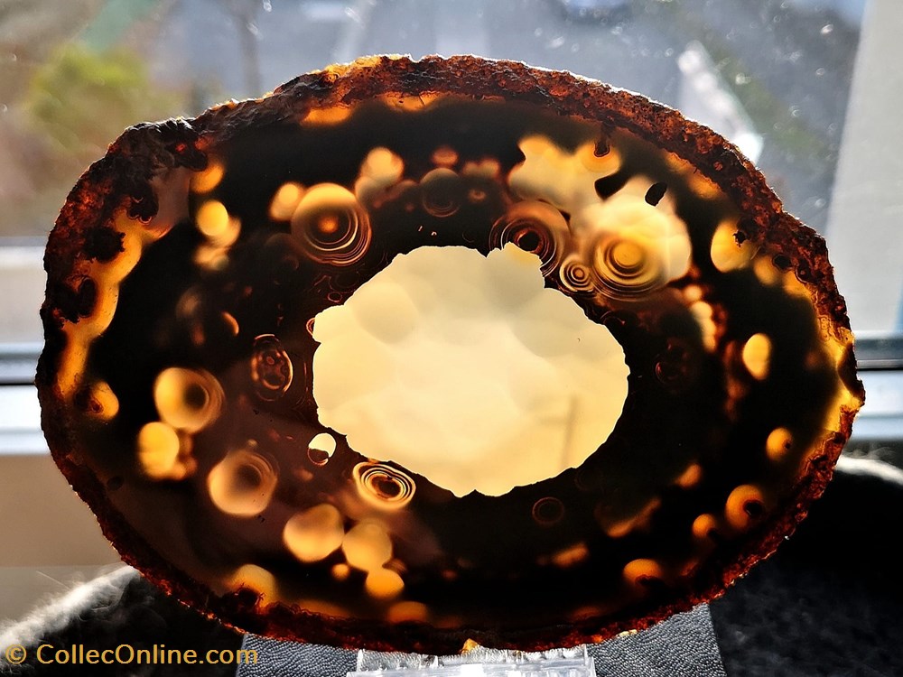 Tranche d'agate, Brésil mineraux meteorites tranche agate bresil