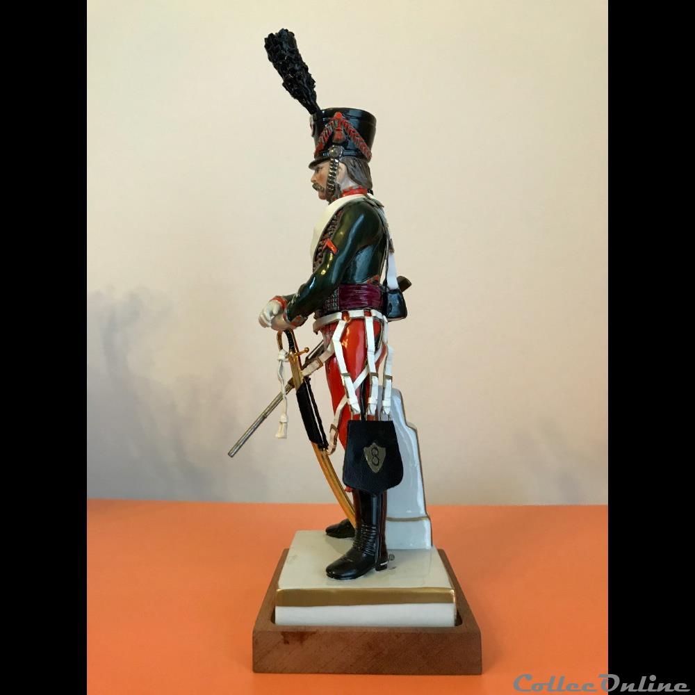 Hussard du 8ème Régiment Brigadier - 1809 2 figurines historiques epoque napoleonienne hussard du 8eme regiment brigadier 1809