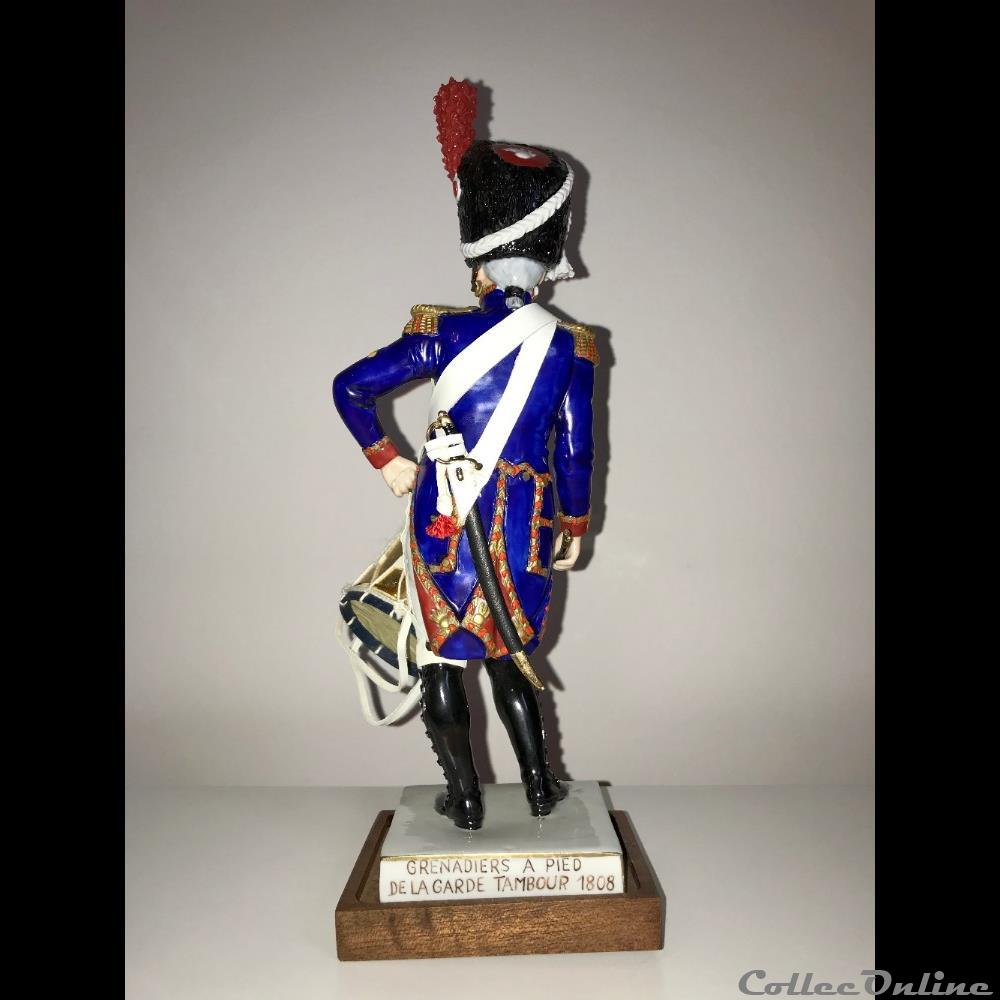Grenadier à Pied de la Garde Tambour - 1804-1805 3 figurines historiques epoque napoleonienne grenadier a pied de la garde tambour 1804 1805