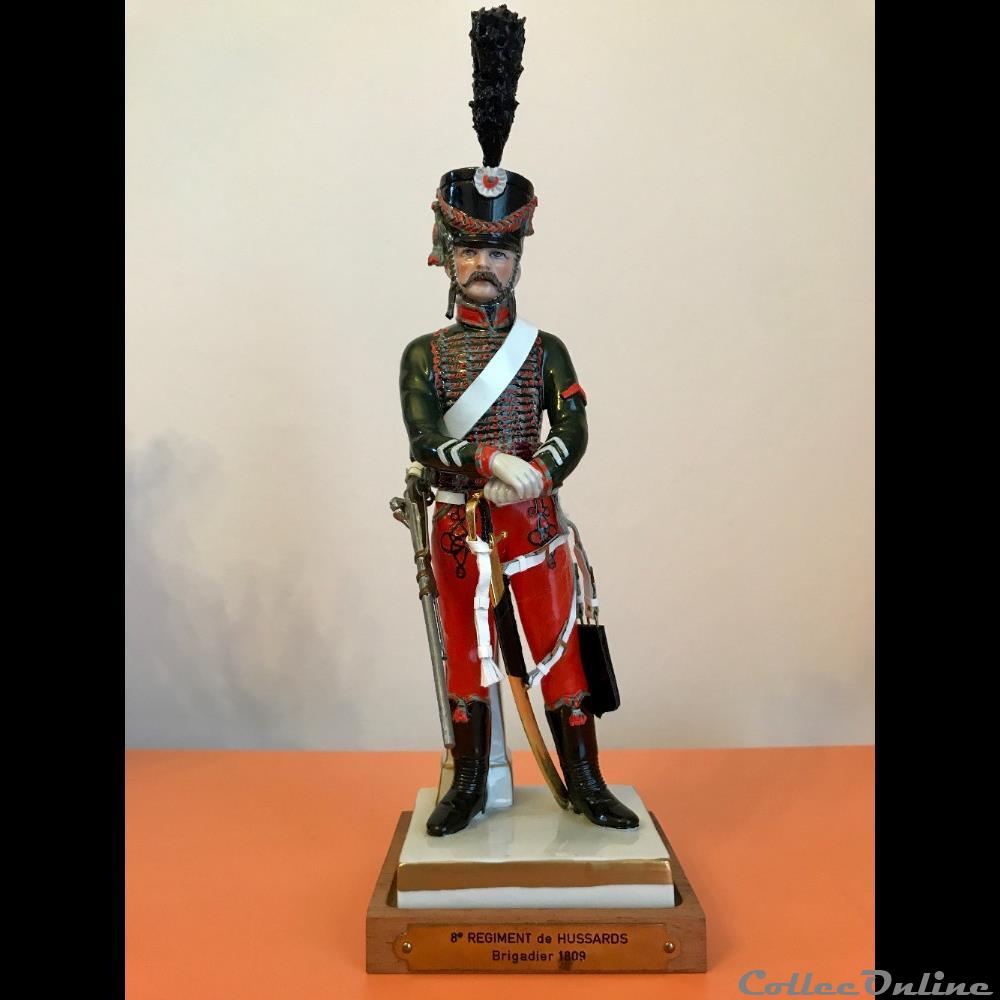 Hussard du 8ème Régiment Brigadier - 1809 figurines historiques epoque napoleonienne hussard du 8eme regiment brigadier 1809