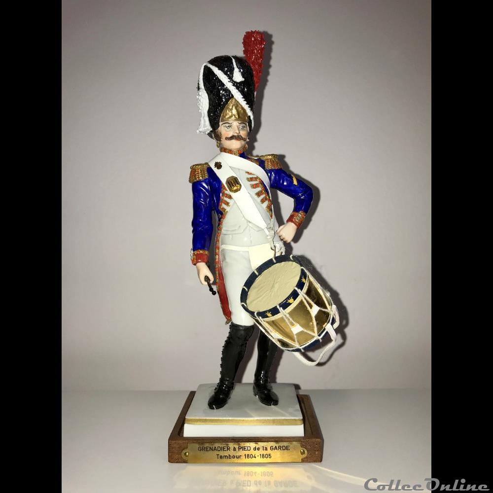 Grenadier à Pied de la Garde Tambour - 1804-1805 figurines historiques epoque napoleonienne grenadier a pied de la garde tambour 1804 1805