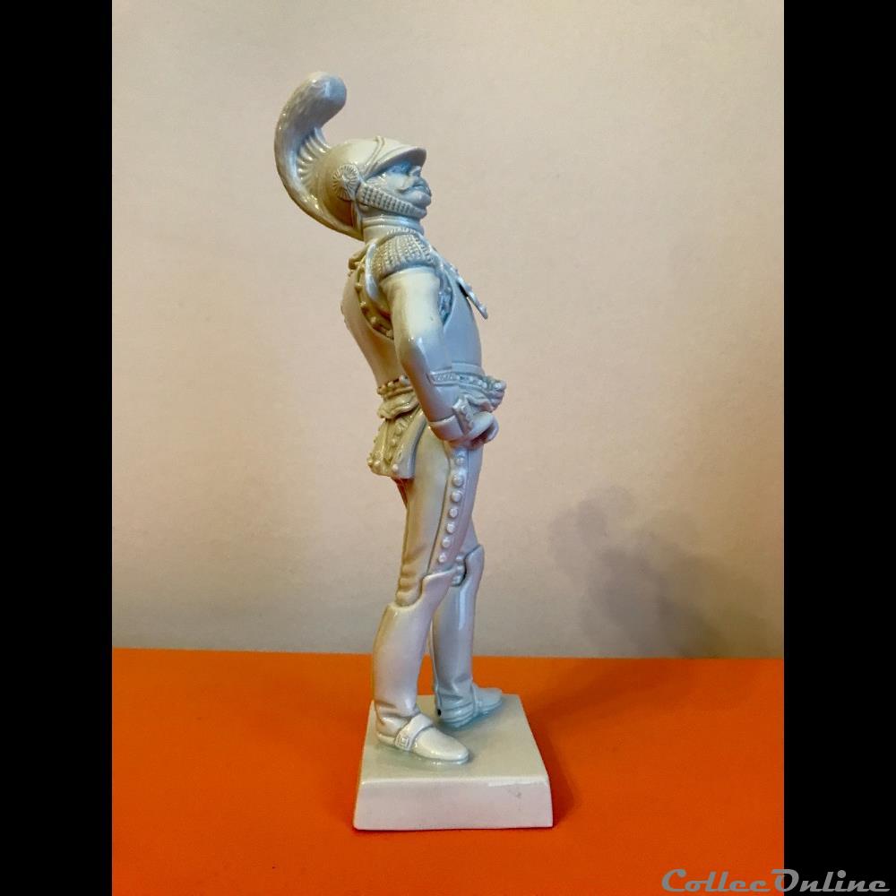 figurines historiques epoque napoleonienne carabinier du 2eme regiment sous officier 1812 1814 white