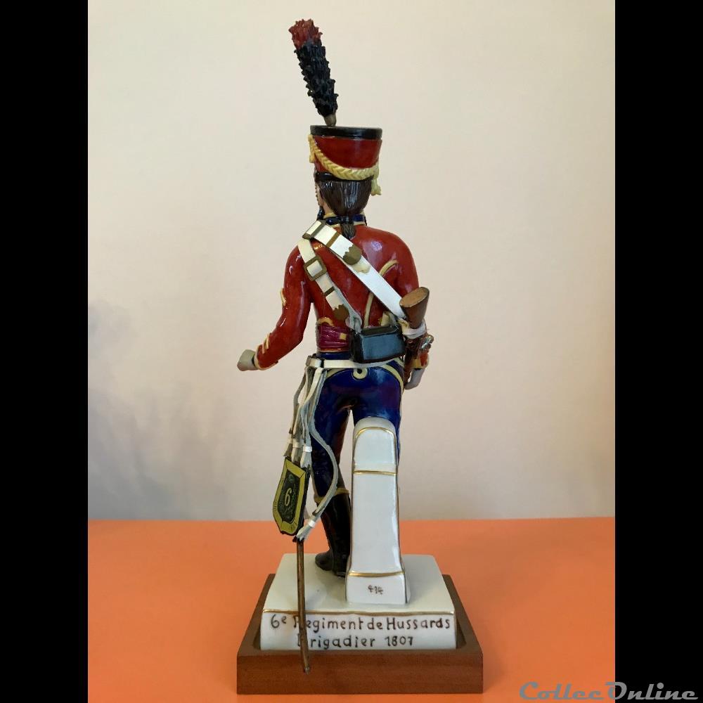 Hussard du 6ème Régiment Brigadier - 1807 3 figurines historiques epoque napoleonienne hussard du 6eme regiment brigadier 1807
