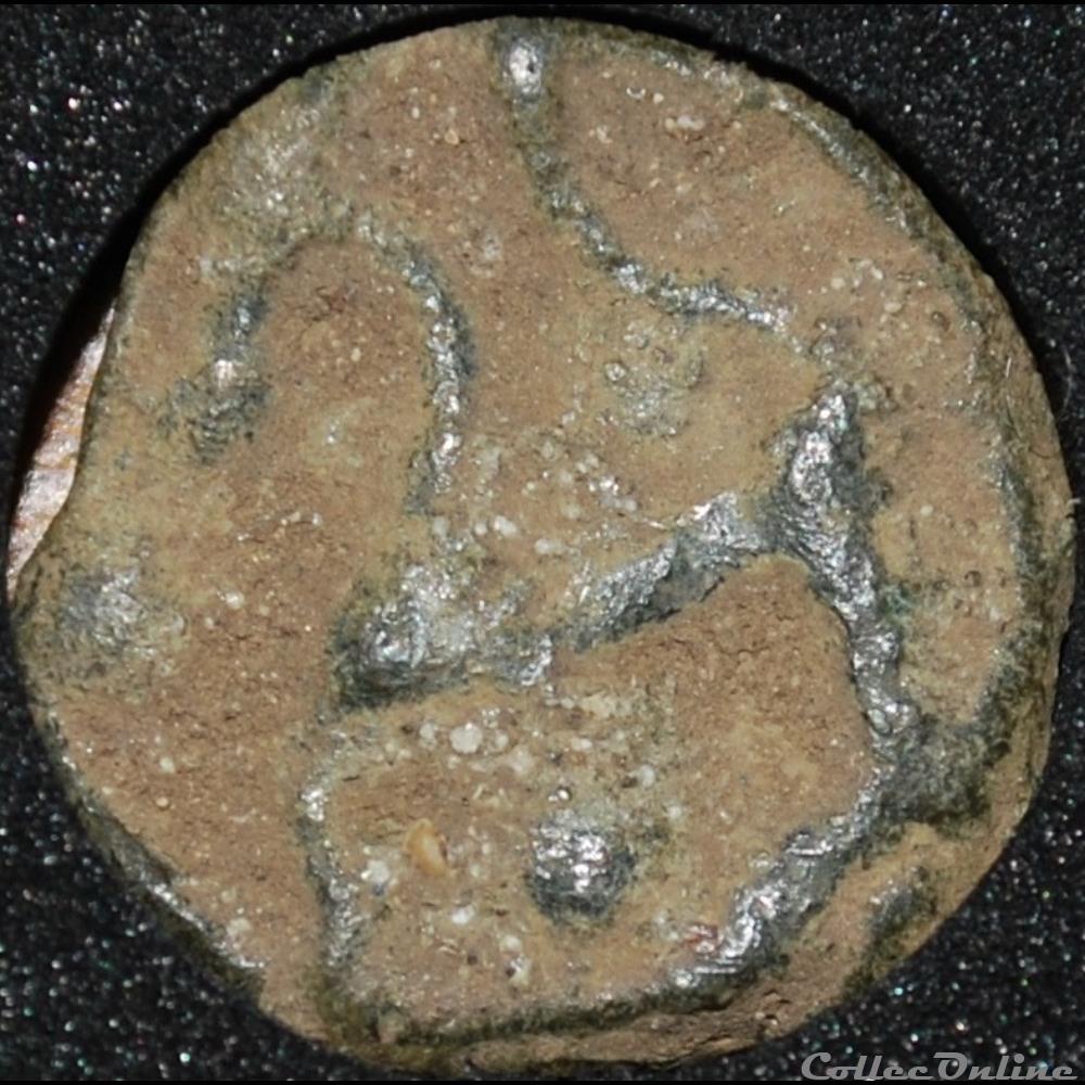 Série 559 DT 2644 var Potin à la tête d'indien monnaie antique gauloise serie 559 dt 2644 var potin a la tete indien