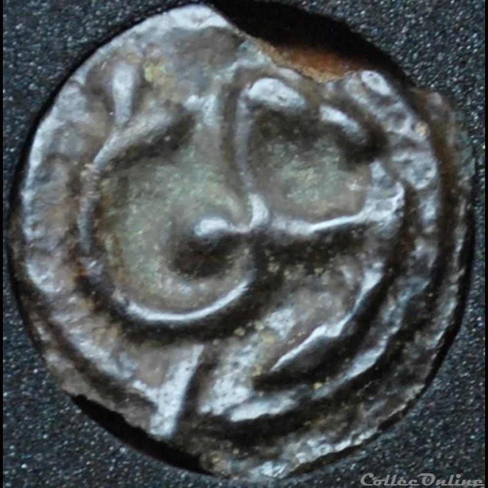 Série 890 DT 3203 Potin à l'hippocampe monnaie antique gauloise serie 890 dt 3203 potin a hippocampe