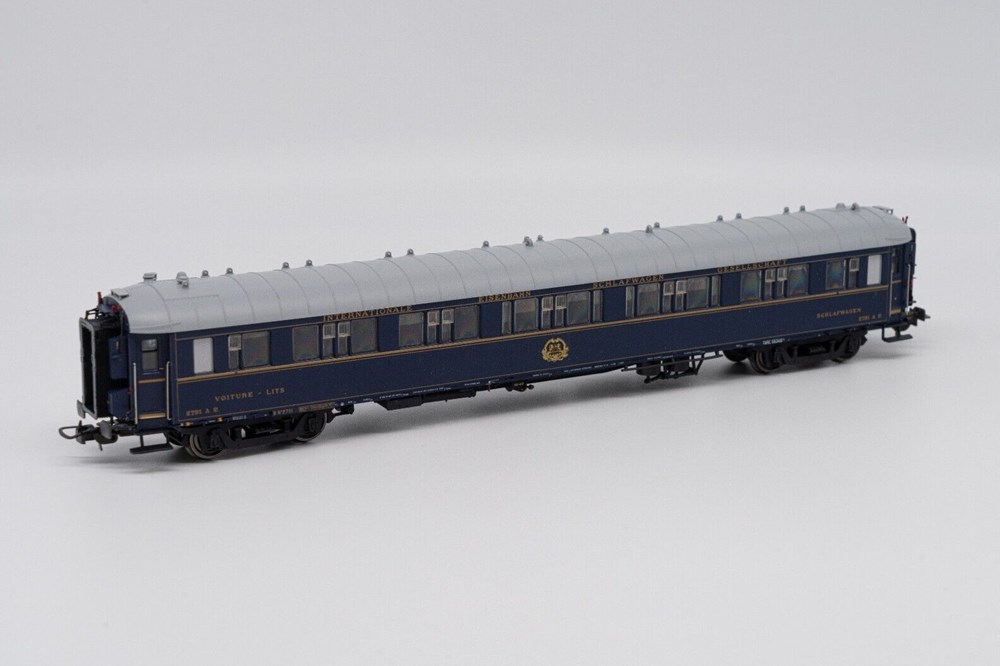 maquettisme trains electriques voitures pour transport voyageurs voiture lit ciwl livree 1930 chassis court ls models 49131