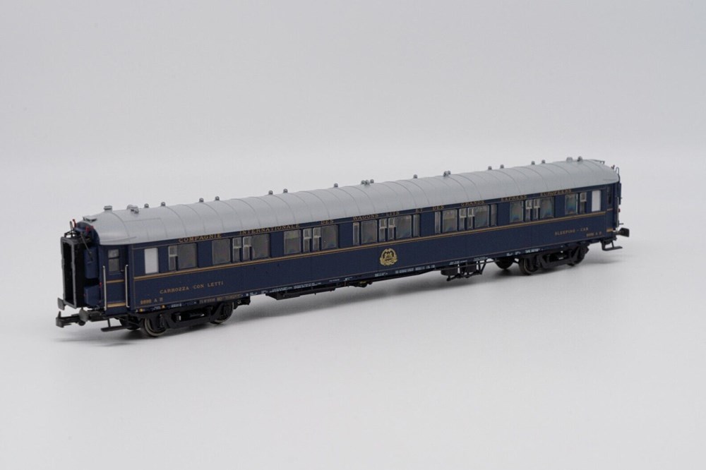 Voiture lit CIWL livrée 1930 châssis court LS MODELS 49131 maquettisme trains electriques voitures pour transport voyageurs voiture lit ciwl livree 1930 chassis court ls models 49131