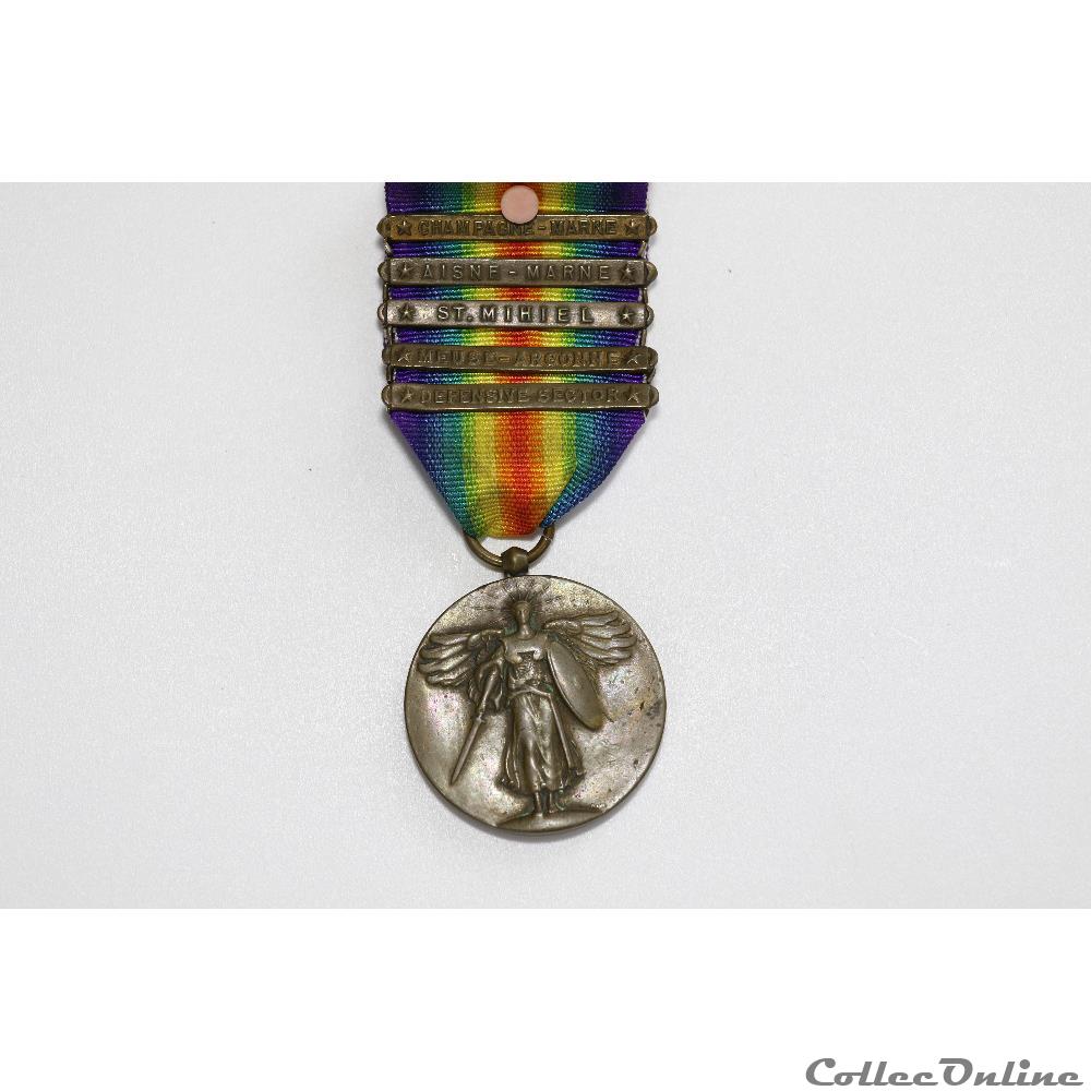 EN COURS 181 militarium medaille insigne en cours 181
