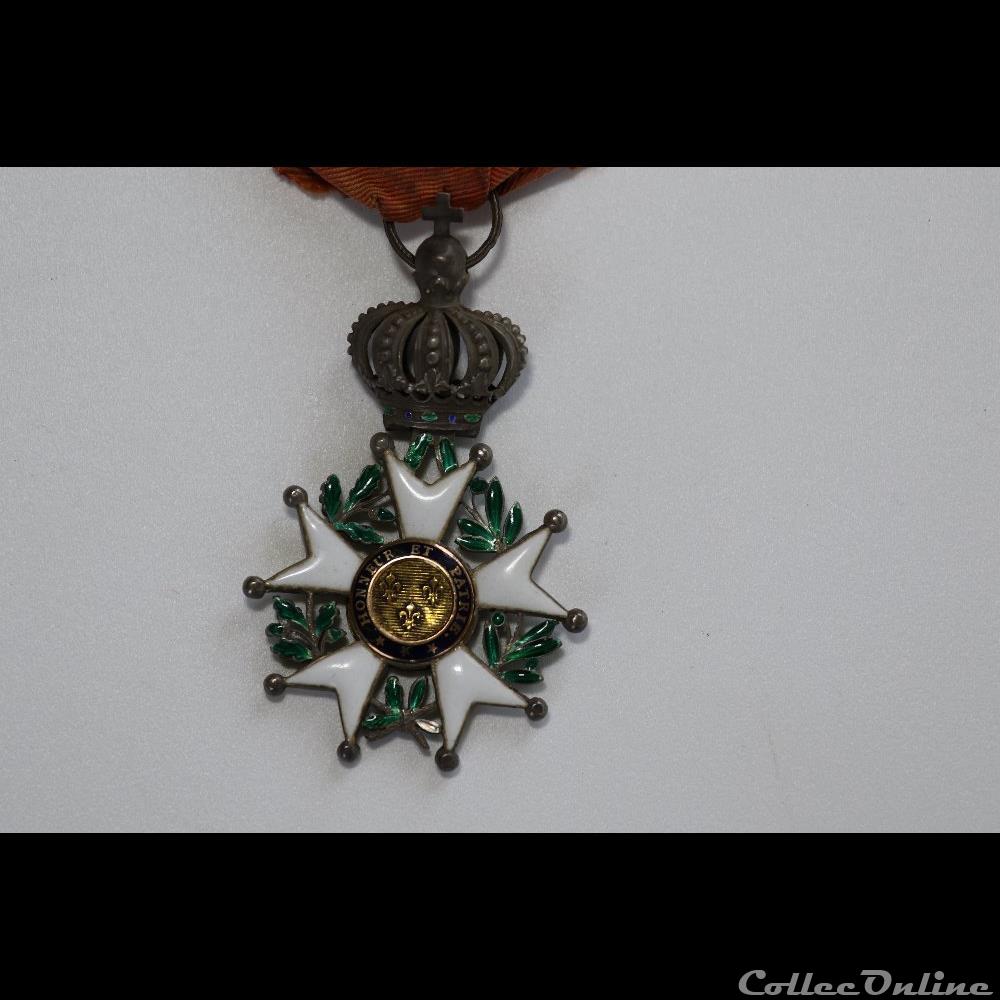 ORDRE DE LA LEGION D'HONNEUR - Militaria - Medaglie e distintivi