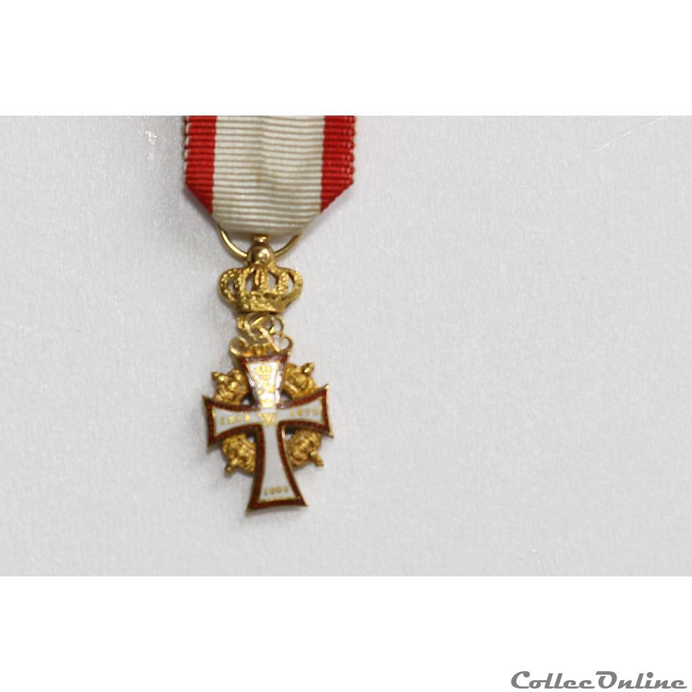 EN COURS 154 militarium medaille insigne en cours 154