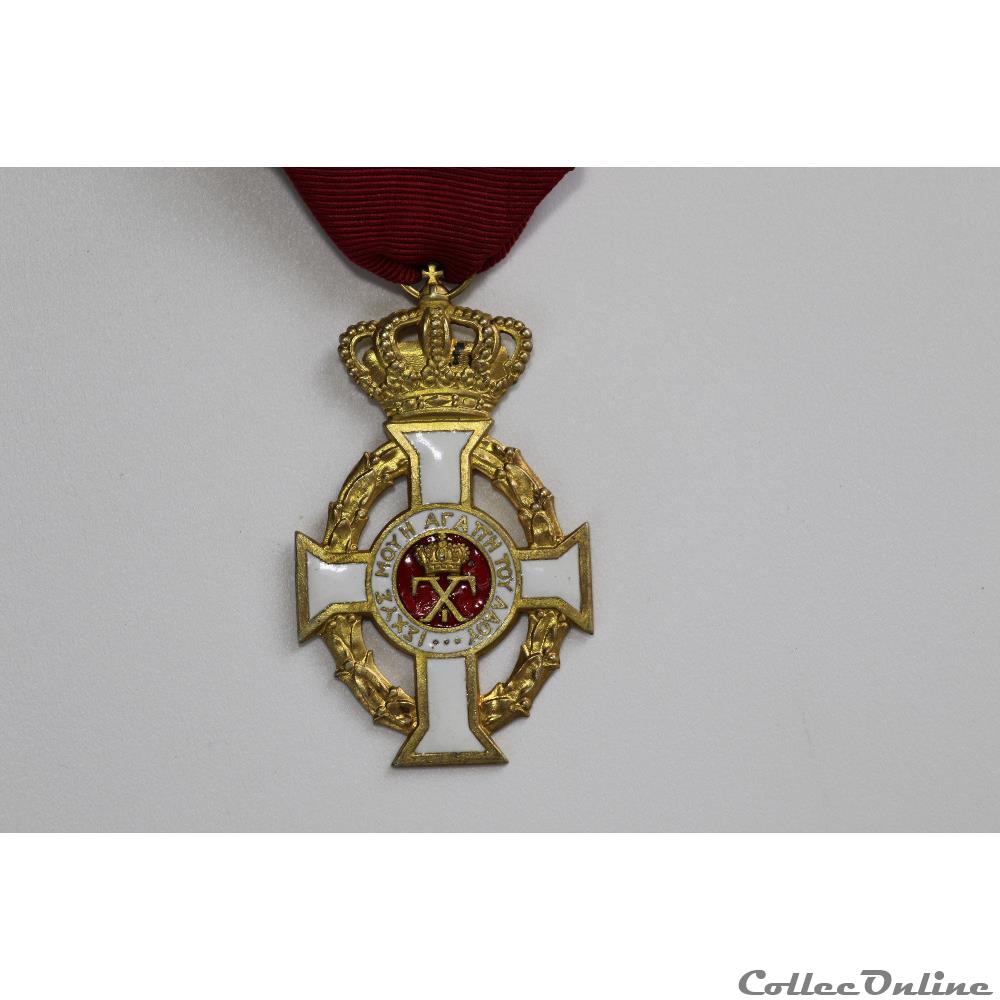EN COURS 90 militarium medaille insigne en cours 90