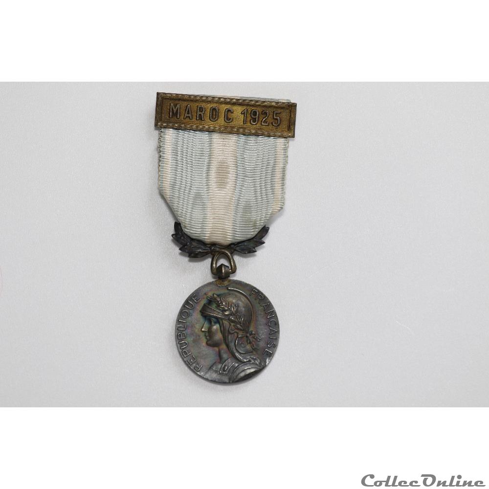 EN COURS 159 militarium medaille insigne en cours 159