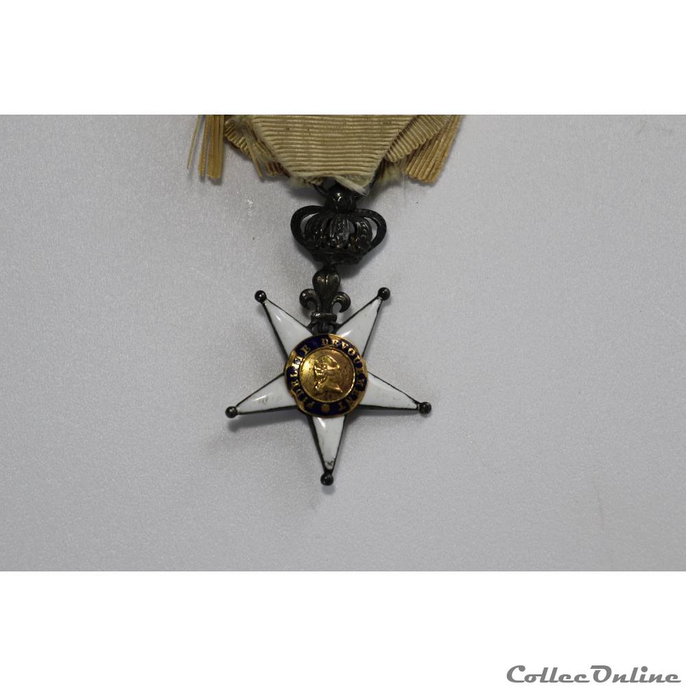 EN COURS 21 militarium medaille insigne en cours 21