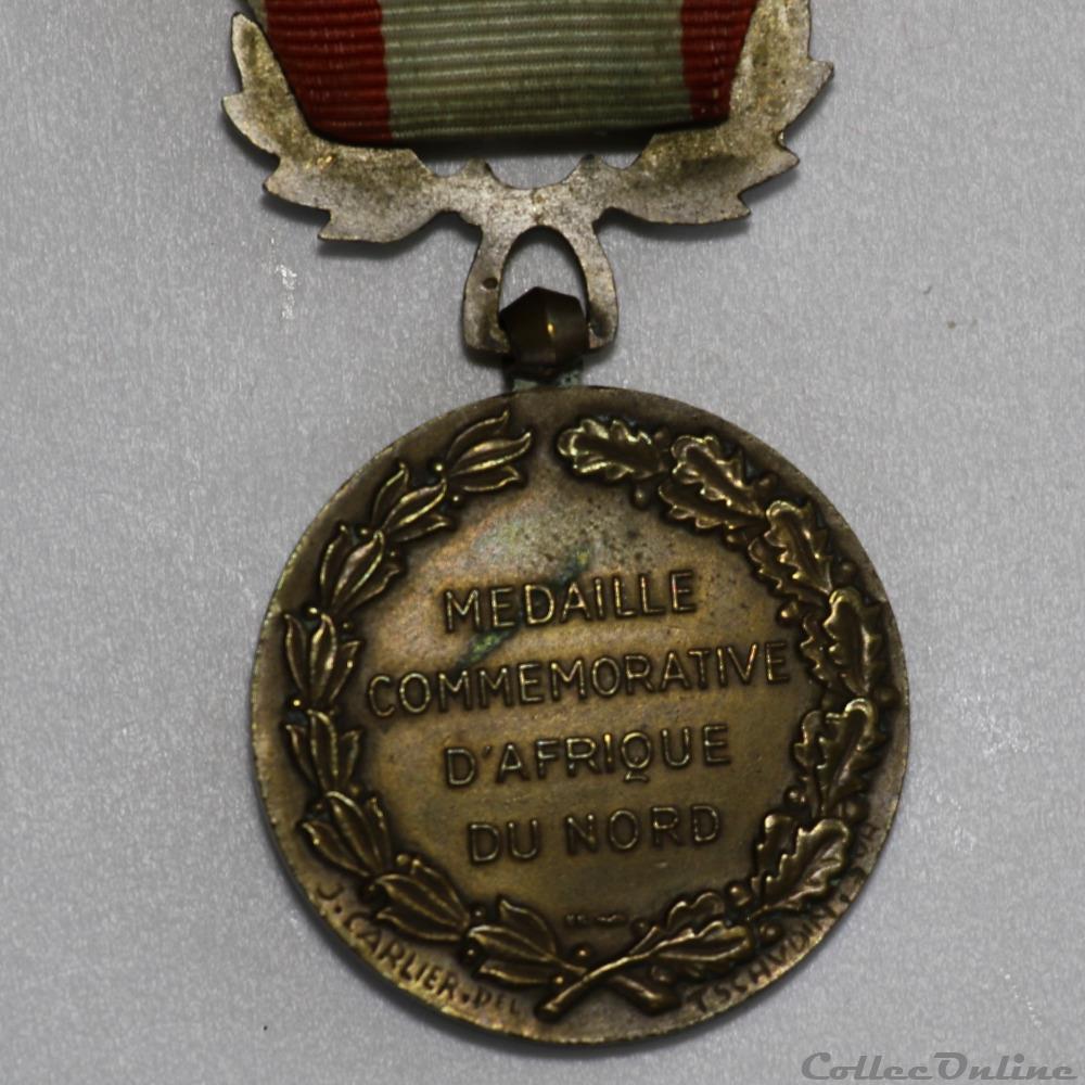 EN COURS 126 militarium medaille insigne en cours 126