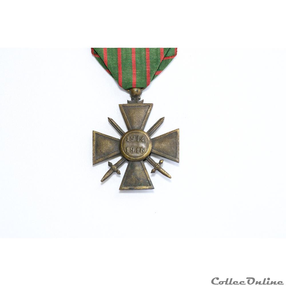 EN COURS 130 militarium medaille insigne en cours 130