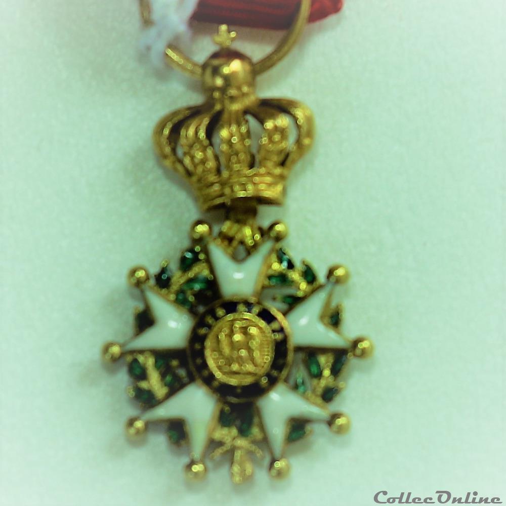 EN COURS 13 militarium medaille insigne en cours 13