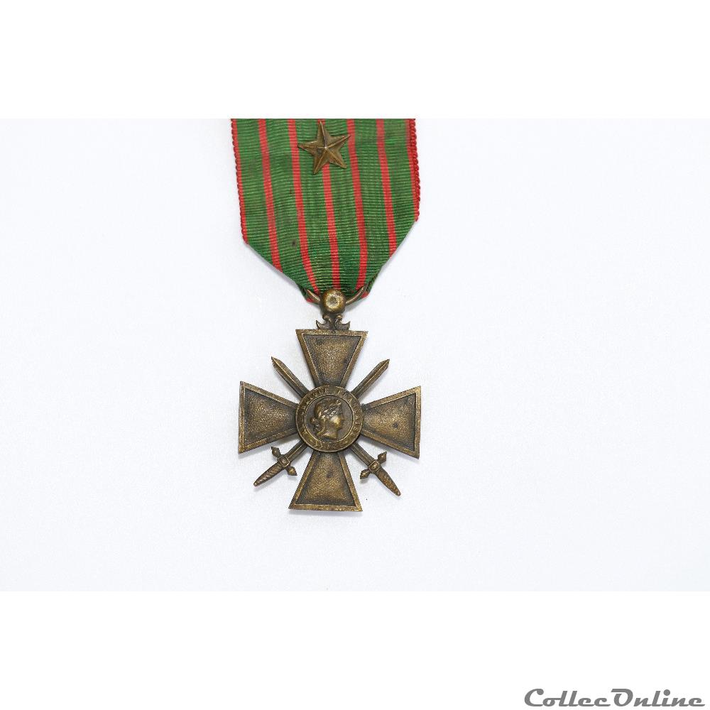 EN COURS 130 militarium medaille insigne en cours 130