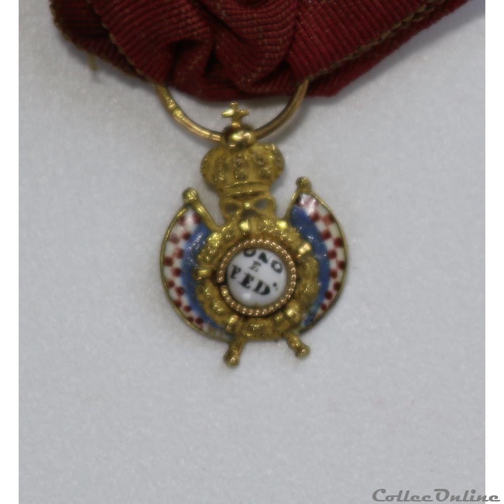 militarium medaille insigne debris napoleoniens