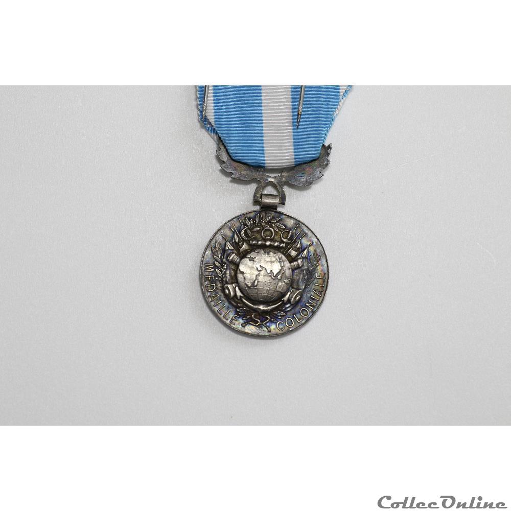 EN COURS 160 militarium medaille insigne en cours 160