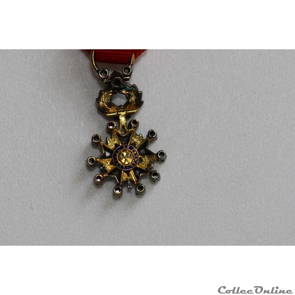 EN COURS 121 militarium medaille insigne en cours 121