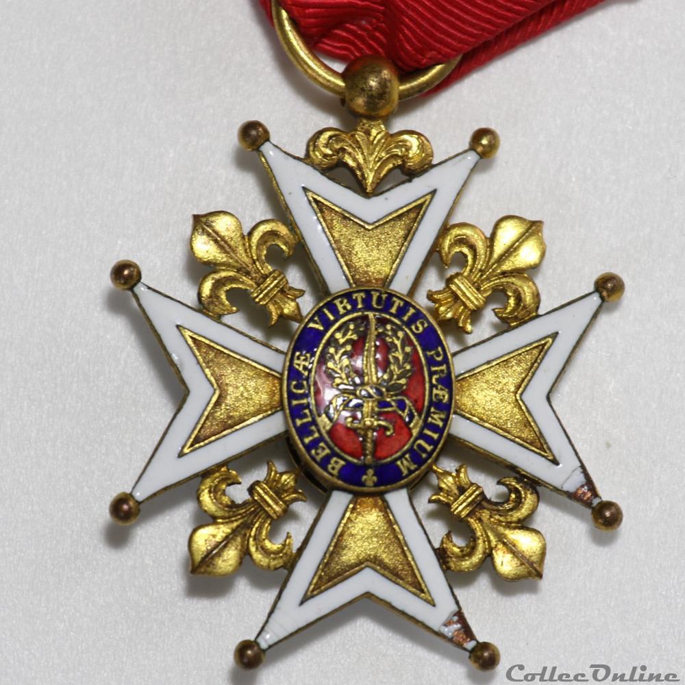 EN COURS 202 militarium medaille insigne en cours 202