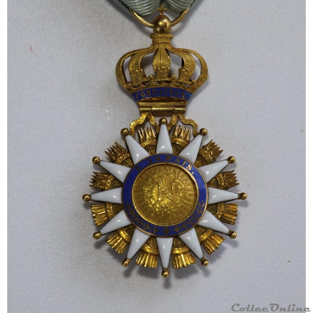 ORDRE DE LA REUNION 1811 militarium medaille insigne ordre de la reunion 1811