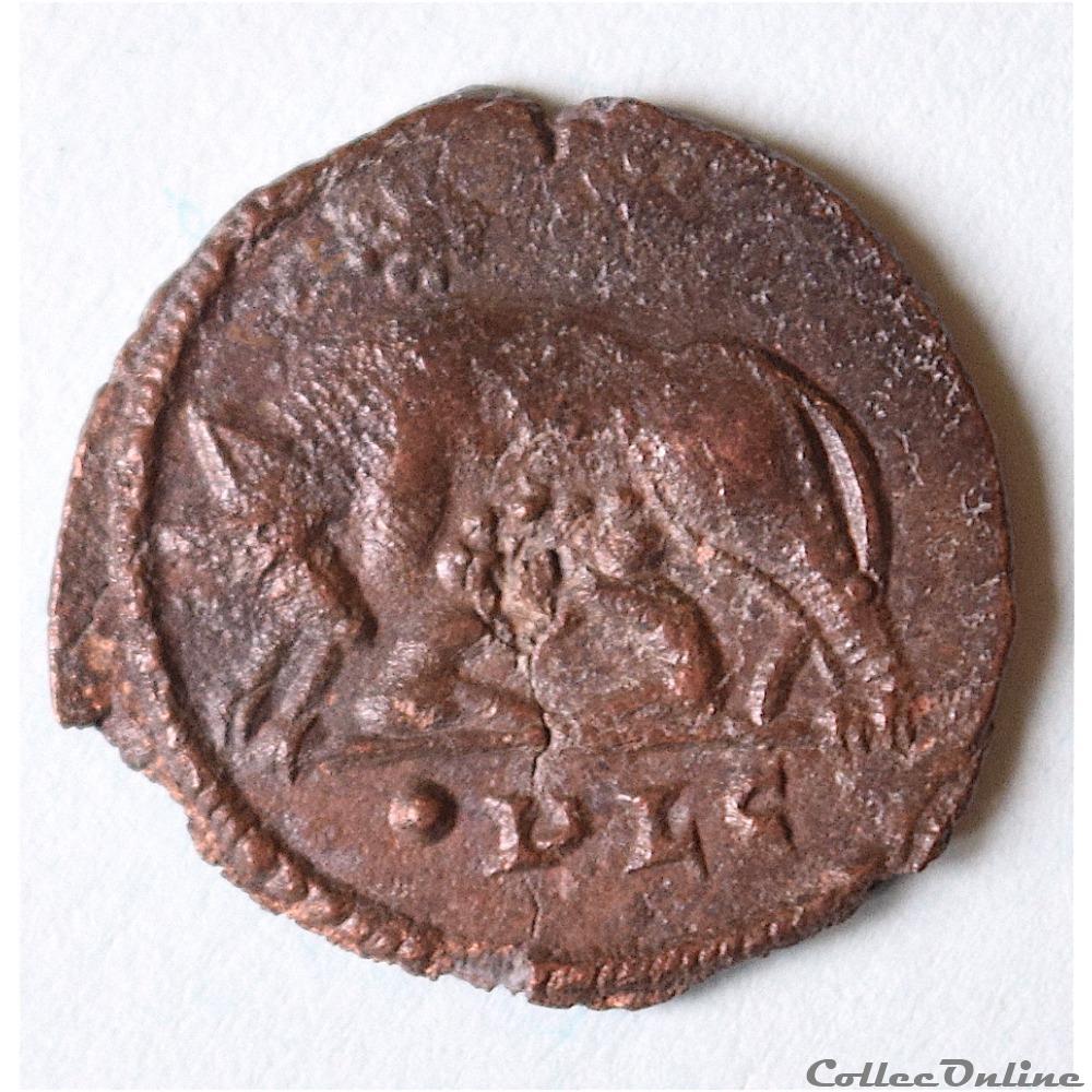 Constantin 1er - Nummus ROME "A la Louve" (330/331, Lyon) RIC 247 monnaie antique romaine constantin 1er nummus rome a la louve 330 331 lyon ric 247