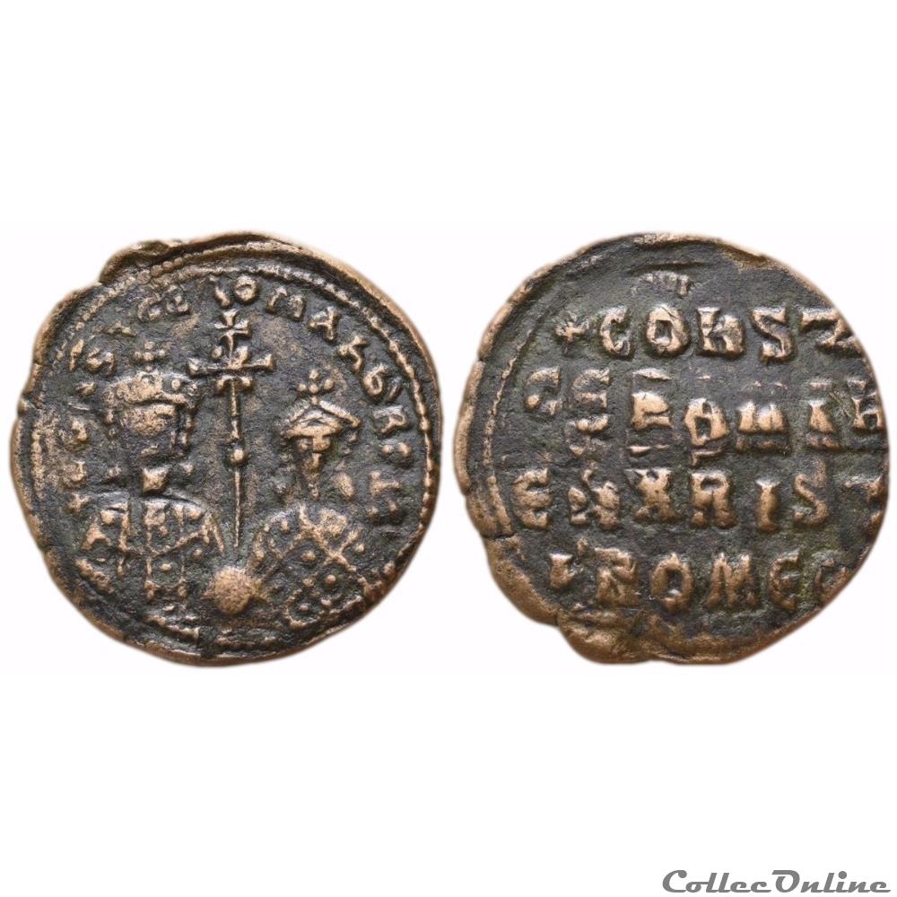 Constantin VII & Romain II (867-1081) Follis (950-959 A.D) Constantinople - Sear 1762 monnaie antique byzantine constantin vii romain ii 867 1081 follis 950 959 a d constantinople sear 1762