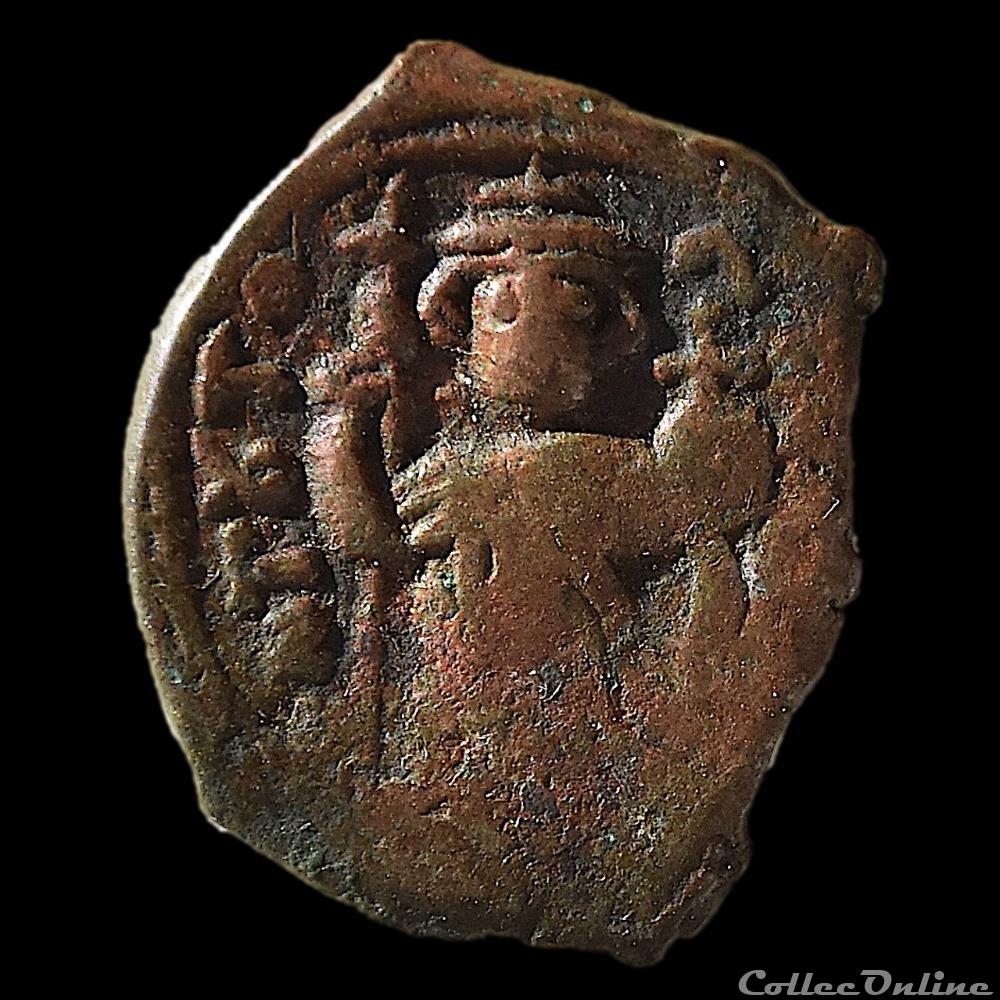 Pseudo byzantine type "Imitatives coins" Constant II debout, variante (658 - 670 A.D) monnaie antique autre pseudo byzantine type imitatives coins constant ii debout variante 658 670 a d