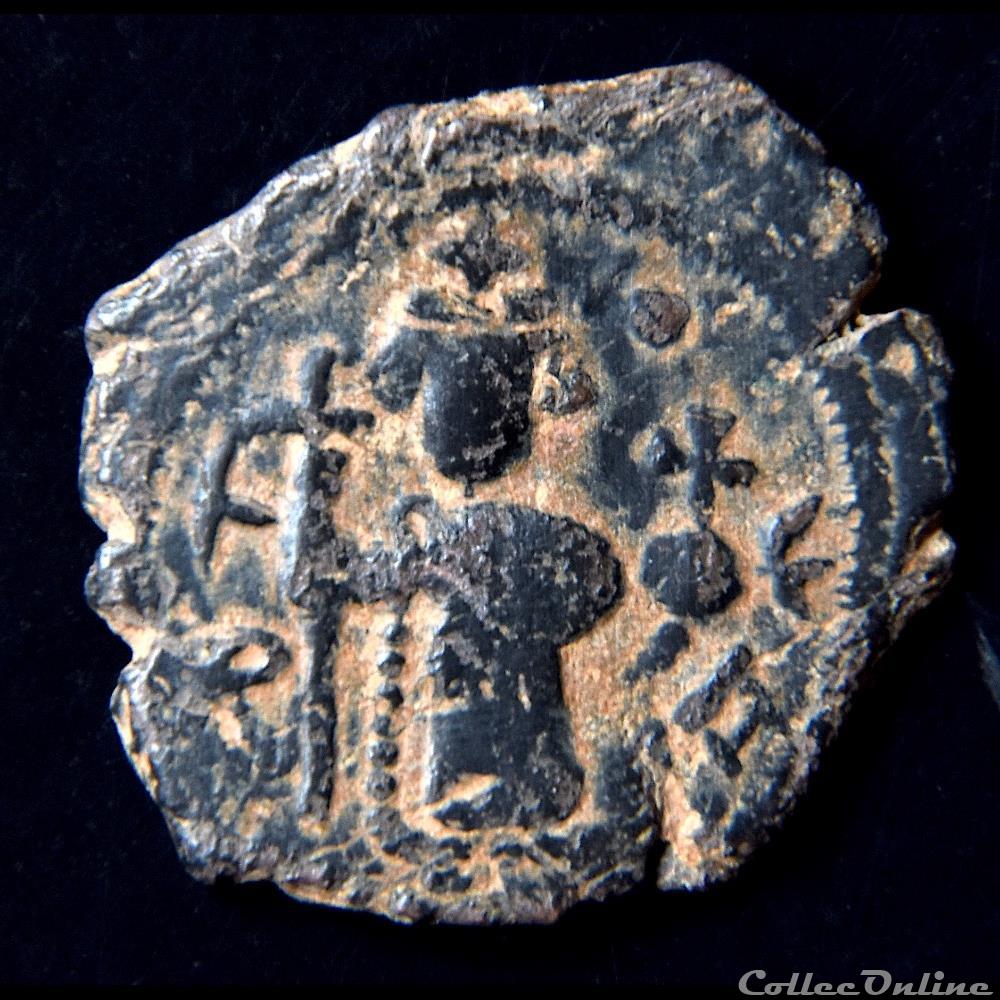 Pseudo byzantine "AITOI" type - Constant II debout, type dérivé et variante (658-c 665) 2 monnaie antique autre pseudo byzantine aitoi type constant ii debout type derive et variante 658 c 665