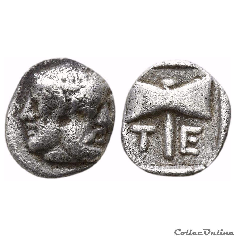 TROAS. "TENEDOS" . Obole ou Tritémorion (450 - 387 - 334 av. jc) Janus et Labrys monnaie antique ap grecque troas tenedos obole ou tritemorion 450 387 334 av jc janus et labrys
