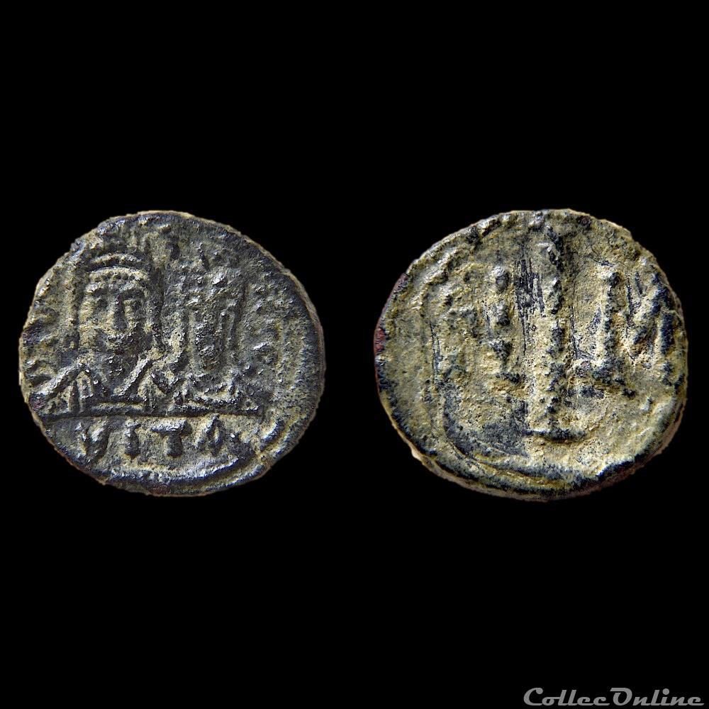 Justin II et Sophie - Decanummium émis à Carthage (565-578) - Sear 400 monnaie antique byzantine justin ii et sophie decanummium emis a carthage 565 578 sear 400
