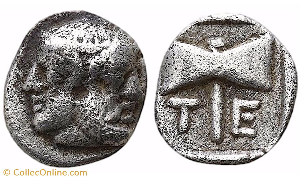 TROAS. "TENEDOS" . Obole ou Tritémorion (450 - 387 - 334 av. jc) Janus et Labrys monnaie antique ap grecque troas tenedos obole ou tritemorion 450 387 334 av jc janus et labrys